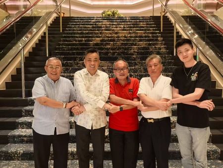 柯志华主席与曾士生部长相聚新加坡共商企业国际交流合作
（2026年6月6日）